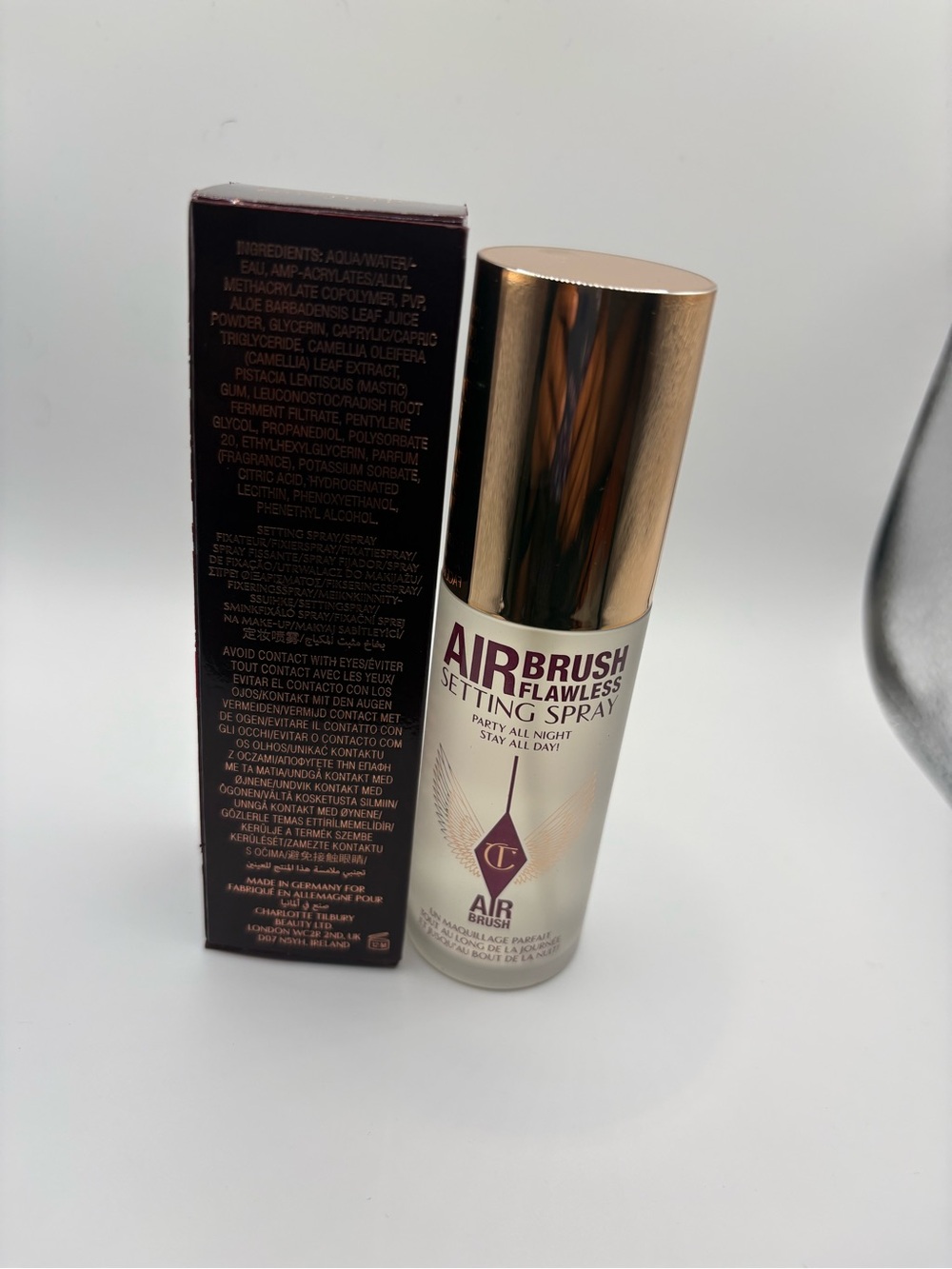 Charlotte Tilbury Airbrush Flawless Setting Spray 1.1oz Brand New in Box!! - Picture 4 of 4